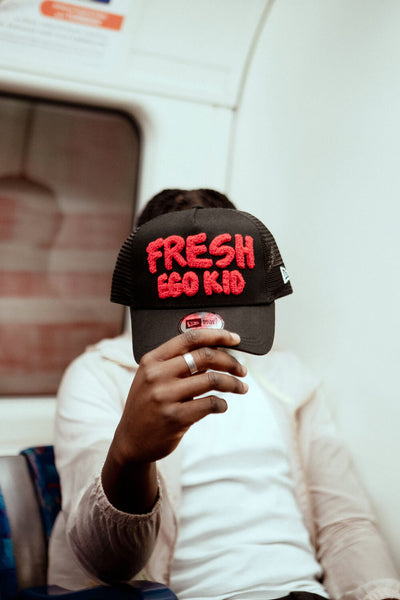 New Era Fresh Ego bel-air trucker black and red
