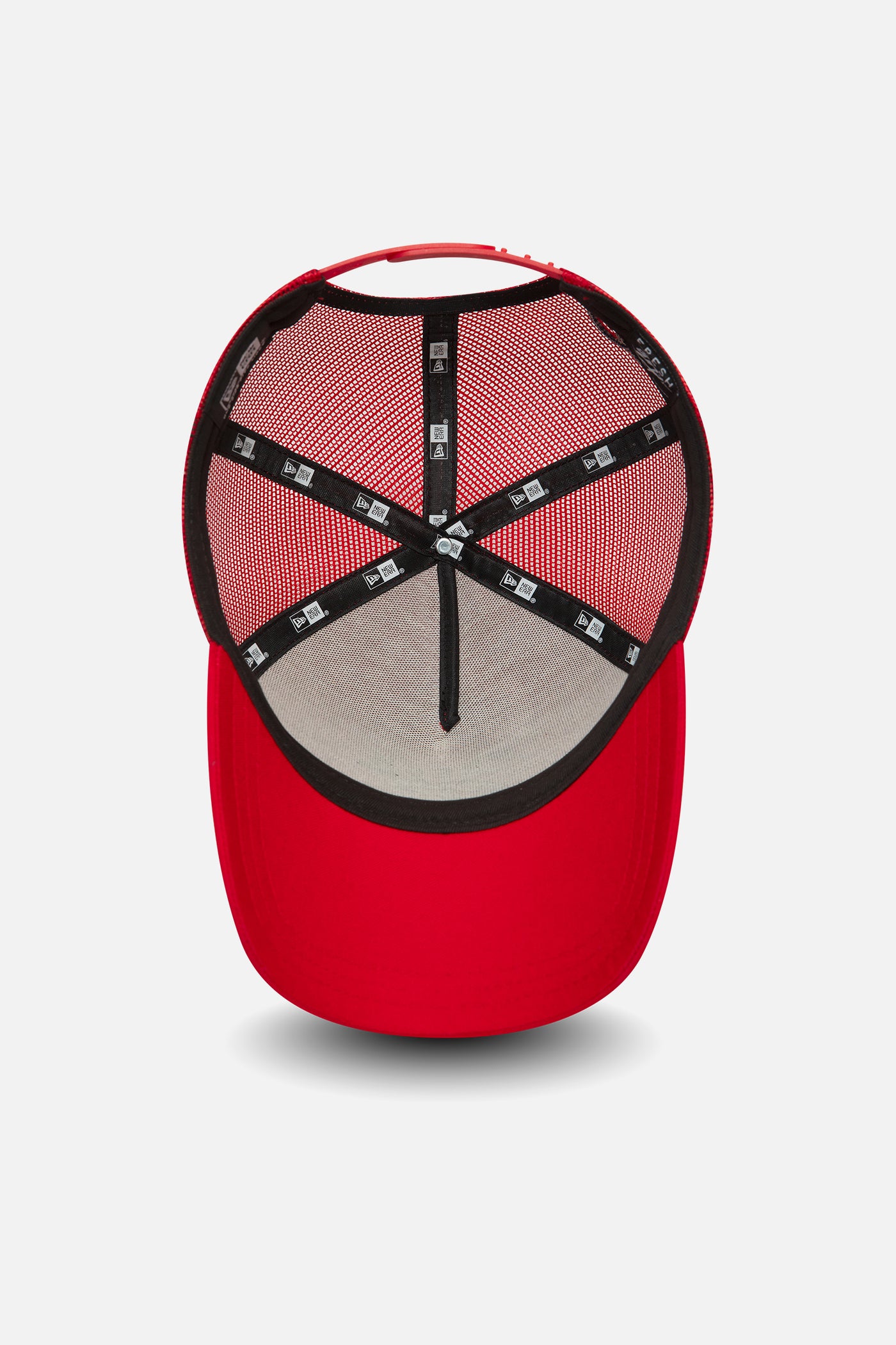 fresh ego kid new era New Era mesh trucker in red 